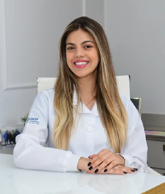 Vitória, atendente da Odontologia Agrega